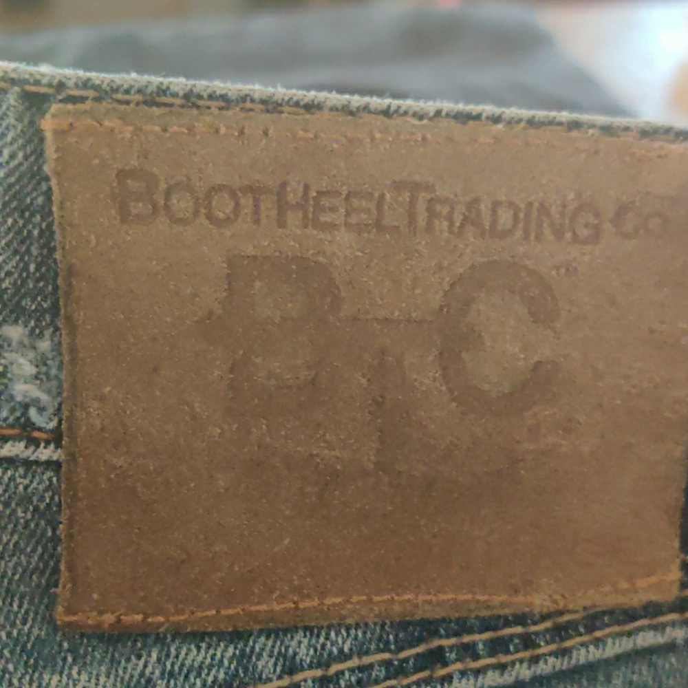Boot heel jeans